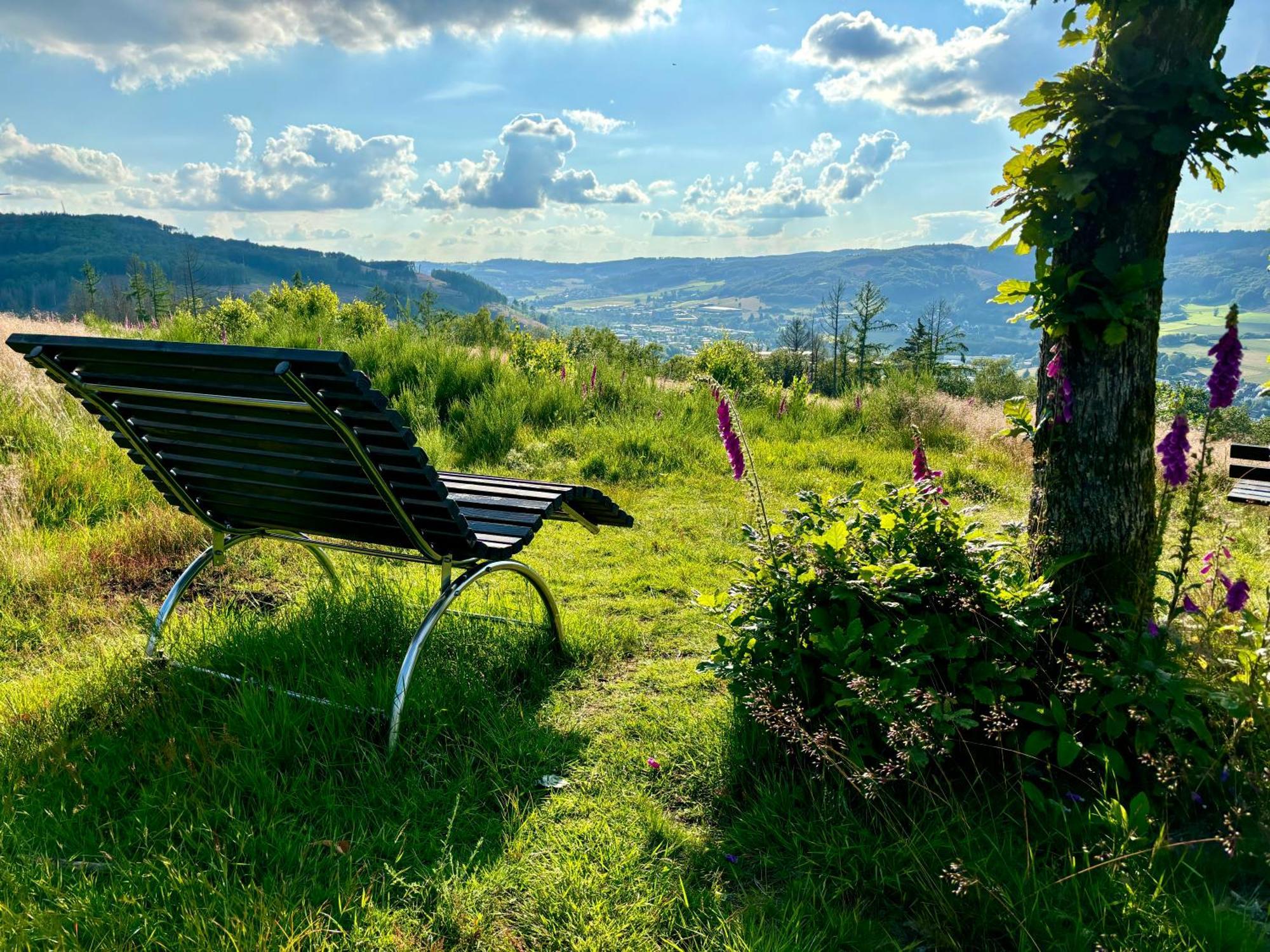 Traumwohnung Mit Sauna, Whirlpool & Wunderschoener Aussicht Plettenberg Exteriér fotografie